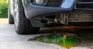 Engine Coolant Leak Signs, Causes And How To Fix It